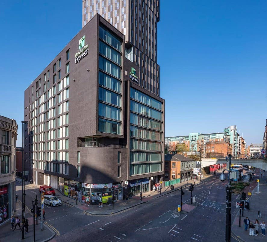 Holiday Inn Manchester - Image 4